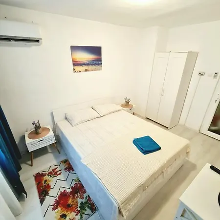 Daria Apartment